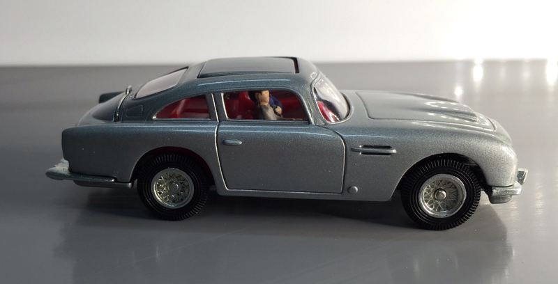 Illustration for article titled Martin, Aston Martin by Corgi